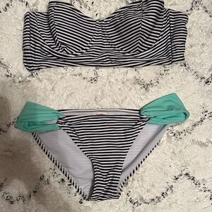 ARIZONA Black And White Stripped 2 Piece Bikini/Bathing Suit
